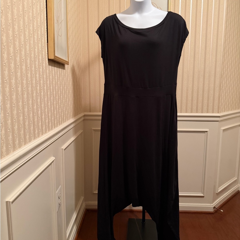 Black Wide-Leg Jumpsuit for Women - Sleek Everyday Style